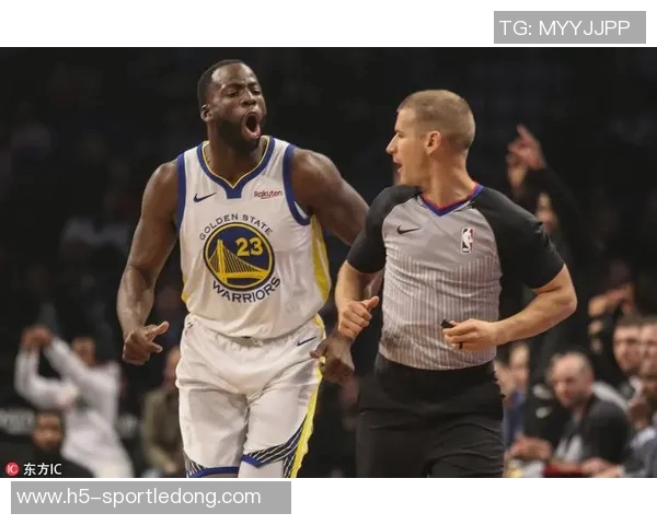 骑士双枪梅里尔韦德上半场三分火力全开合力贡献25分7篮板