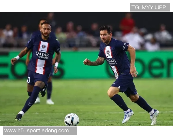 拉波尔塔谈梅西雕像未获回复强调用其名字命名球场不合适